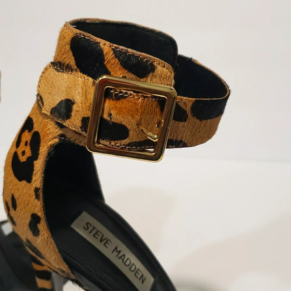 Animal print heels - Picture 7 of 8